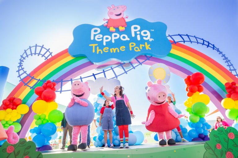 Read more about the article Rides and attractions announced for Peppa Pig Theme Park opening in Texas in 2024