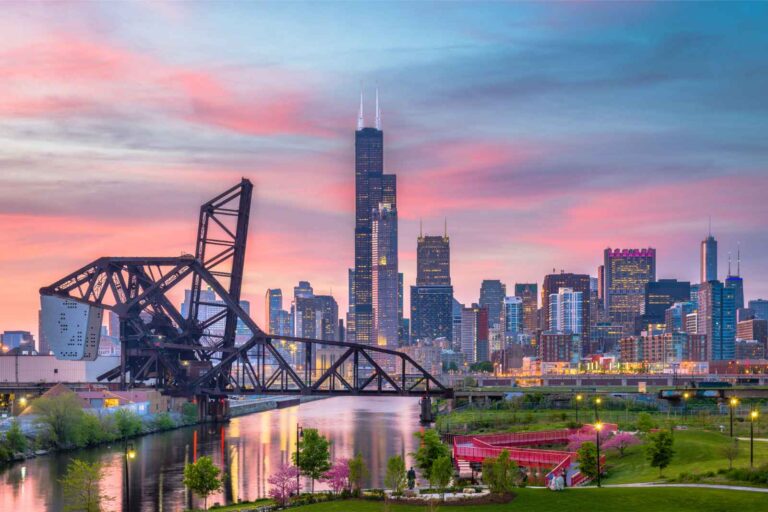 Read more about the article 21 Best Day Trips From Chicago In 2024