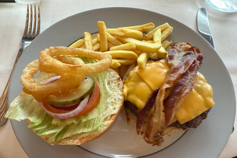 Read more about the article Which line has the best cruise burger? Here are TPG’s top picks