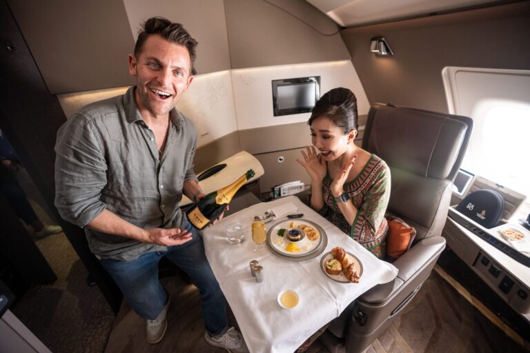 Read more about the article ‘Airplane Mode’ season finale: Flying with fish on Icelandair, behind the scenes in Singapore first class and more