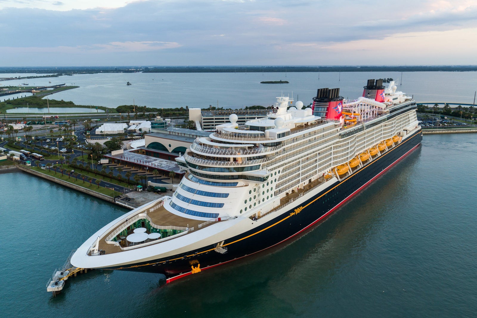 You are currently viewing Disney Cruise Line’s Castaway Club loyalty program: Everything you need to know