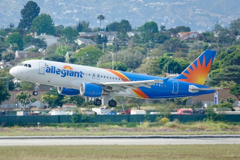 Read more about the article Allegiant announces 10 new routes