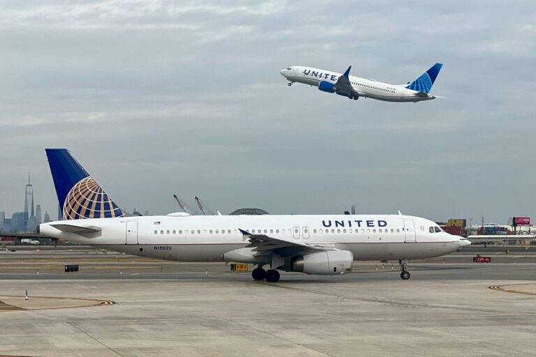 Read more about the article United adds 8 domestic routes, but cuts 4 in shift from Newark to DC