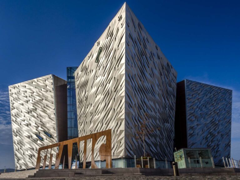 Read more about the article 38 Best Things to Do in Belfast, Northern Ireland