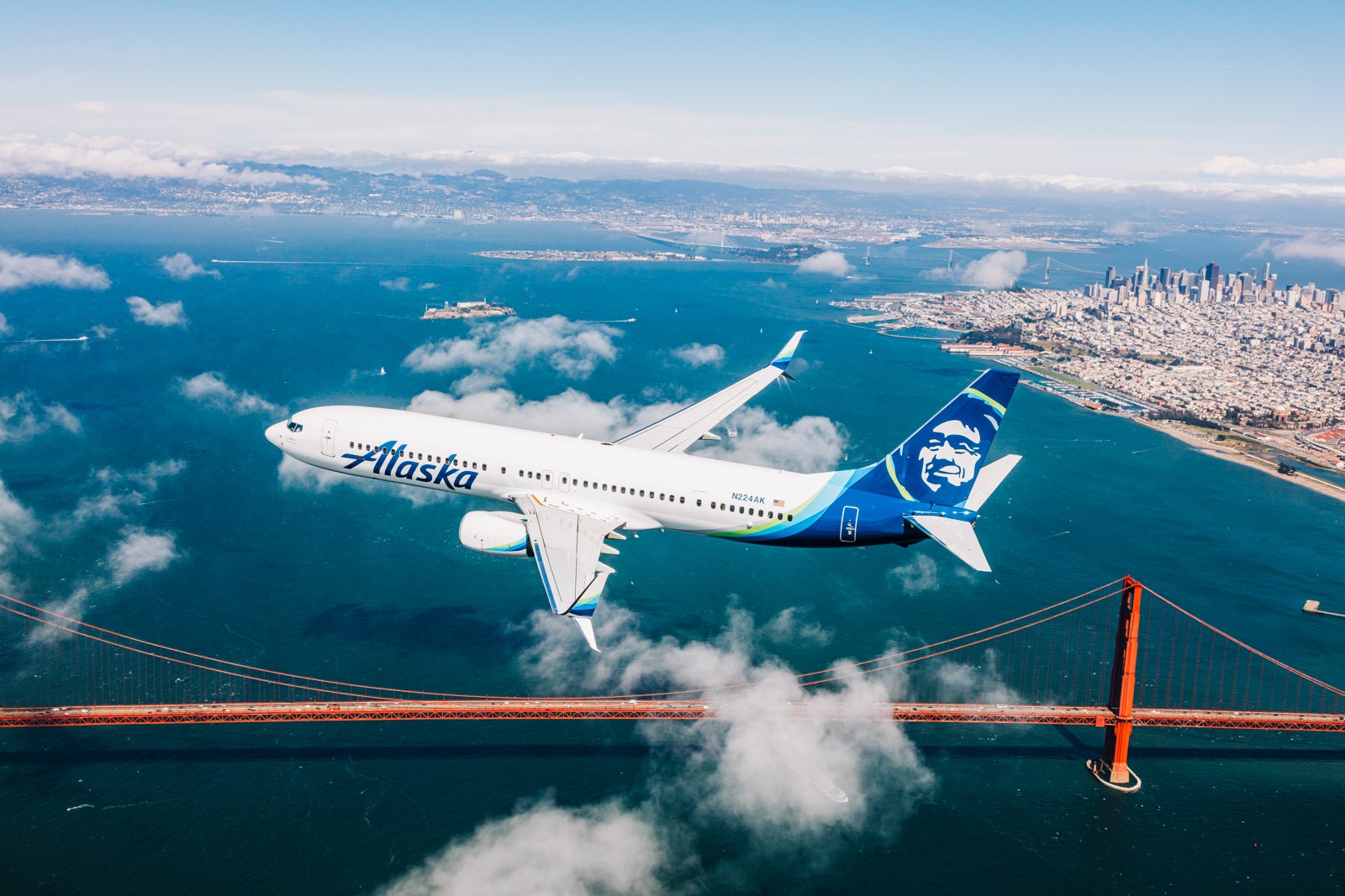 You are currently viewing Best Alaska Airlines Mileage Plan award redemptions you can book