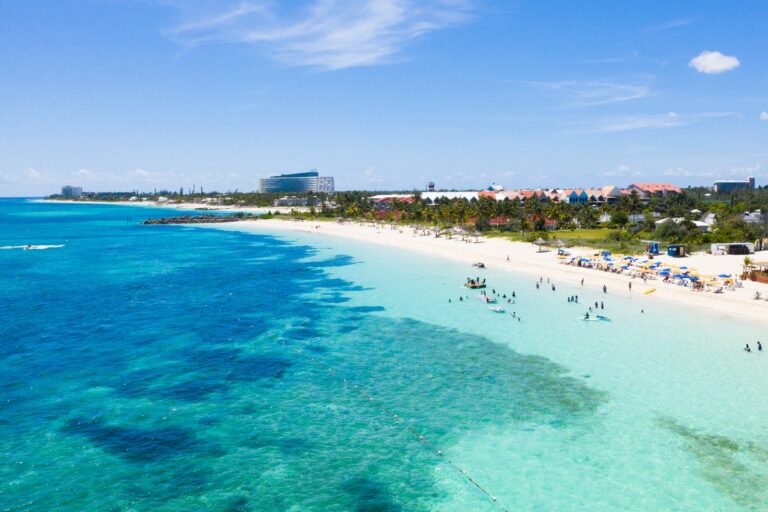 Read more about the article Sunshine sale: Fly to the Caribbean from $226 round-trip