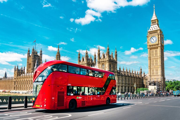 Read more about the article Pack your bags: Fly nonstop to London from $598 round trip