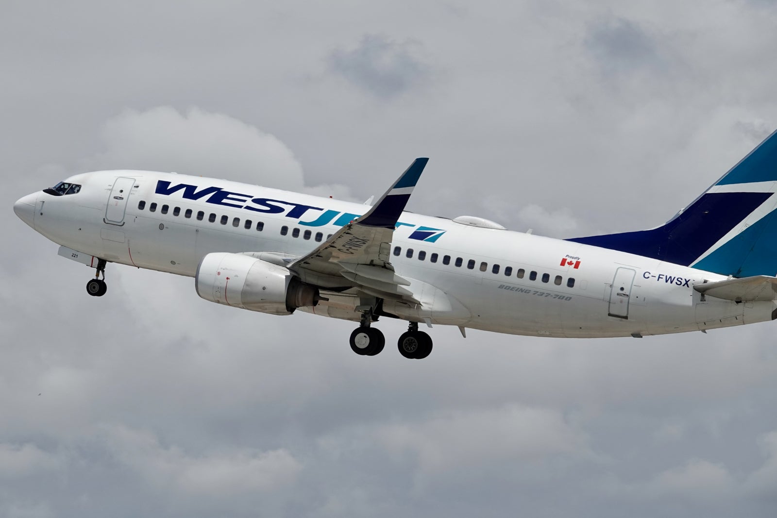 You are currently viewing How to book WestJet flights using points and miles