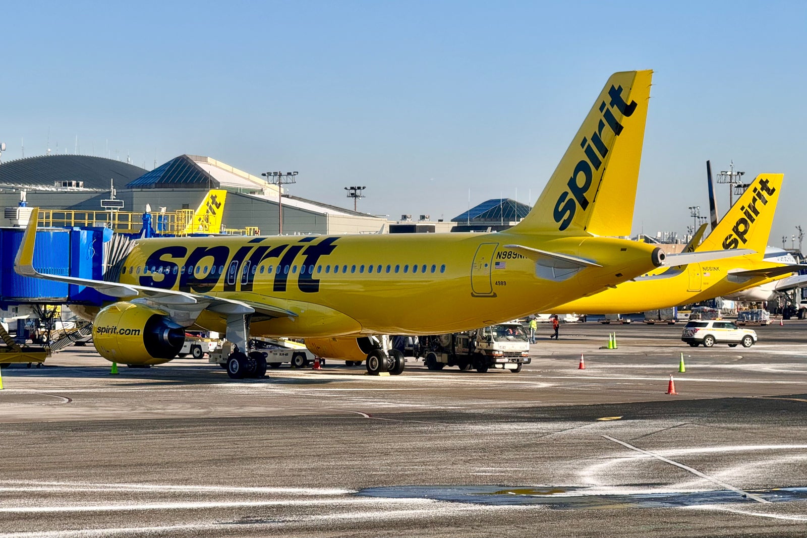 You are currently viewing Spirit Airlines cuts 13 routes just days after big expansion