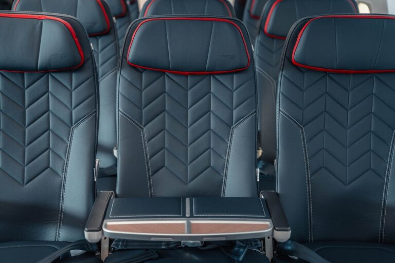 Read more about the article British Airways reveals new short-haul seats and timeline for new transatlantic first class