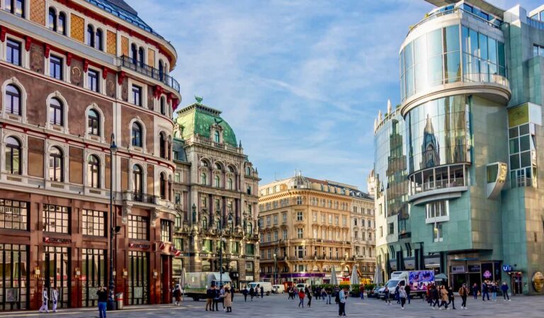 Read more about the article The 6 Best Hotels in Vienna (Updated 2024)