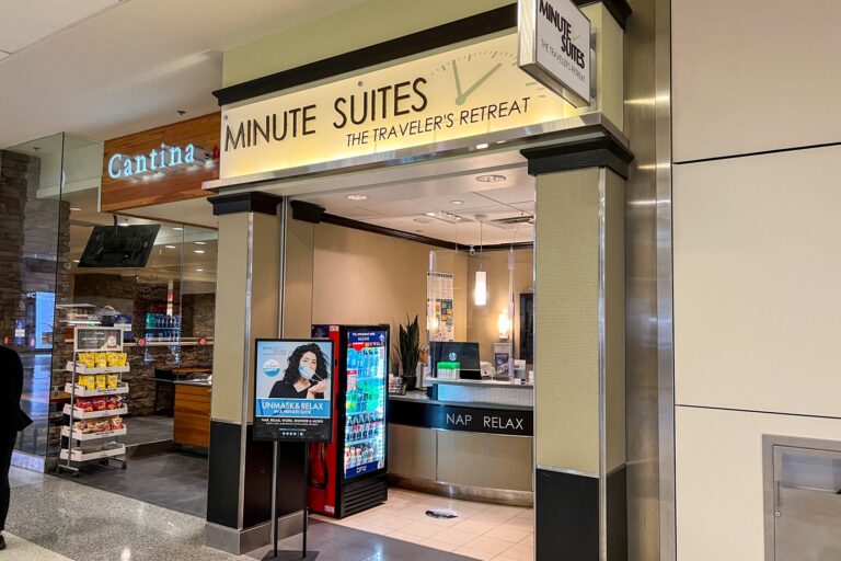 Read more about the article Minute Suites: Complete guide to the airport lounge