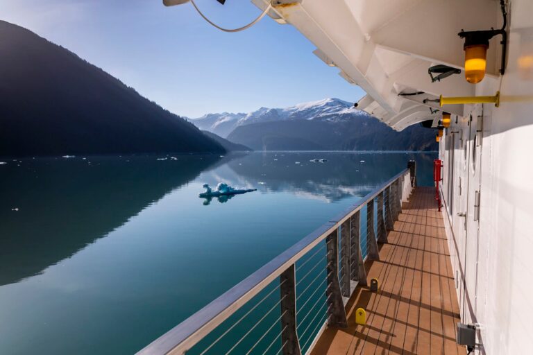 Read more about the article 15 Alaska cruise mistakes you never want to make