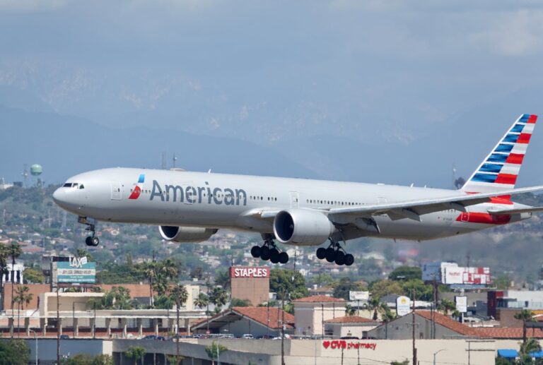 Read more about the article Guide to changing or canceling American Airlines flights