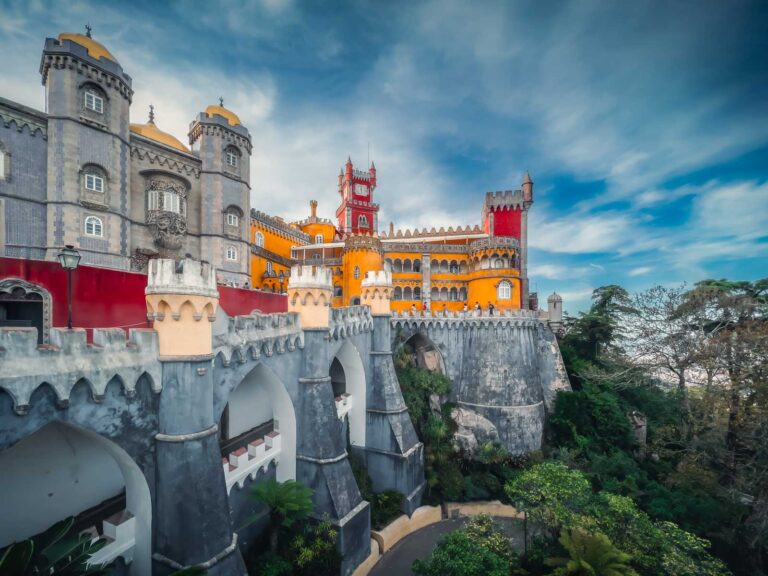 Read more about the article Ultimate Guide to Planning Your Sintra Day Trip from Lisbon: Tips & Itinerary