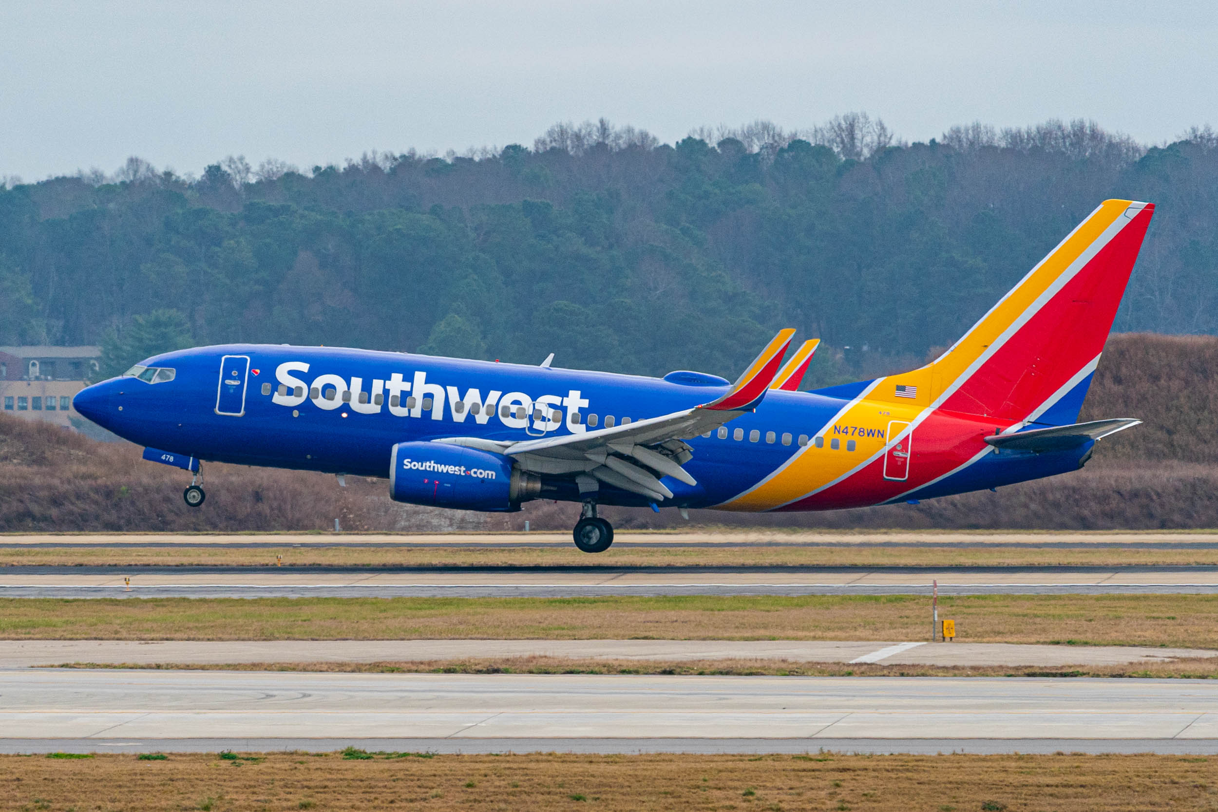 You are currently viewing Assigned seats? Extra legroom? Southwest mulls changing its famous open seating