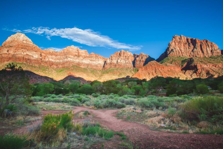 Read more about the article Where to Stay In And Around Zion National Park: Our Favourite Places