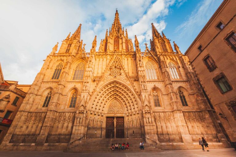 Read more about the article Where to Stay in Barcelona This Year: Our Favorite Places And Neighbourhoods