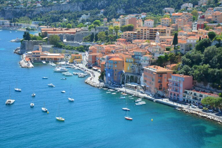 Read more about the article Fly to the French Riviera from Boston, Chicago and other US cities from $531 round-trip