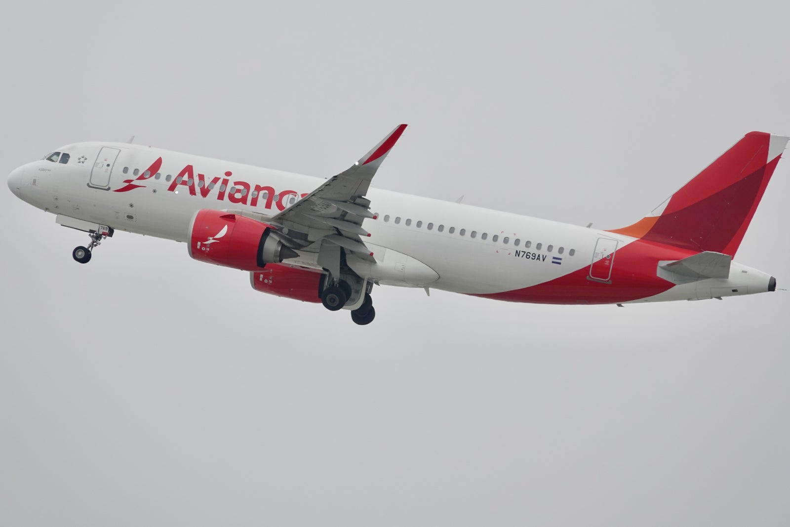 You are currently viewing Earning and redeeming Avianca LifeMiles: Guide to valuable loyalty program