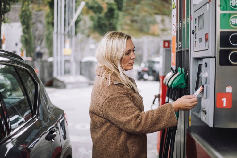 Read more about the article A guide to the best gas rewards programs in the US