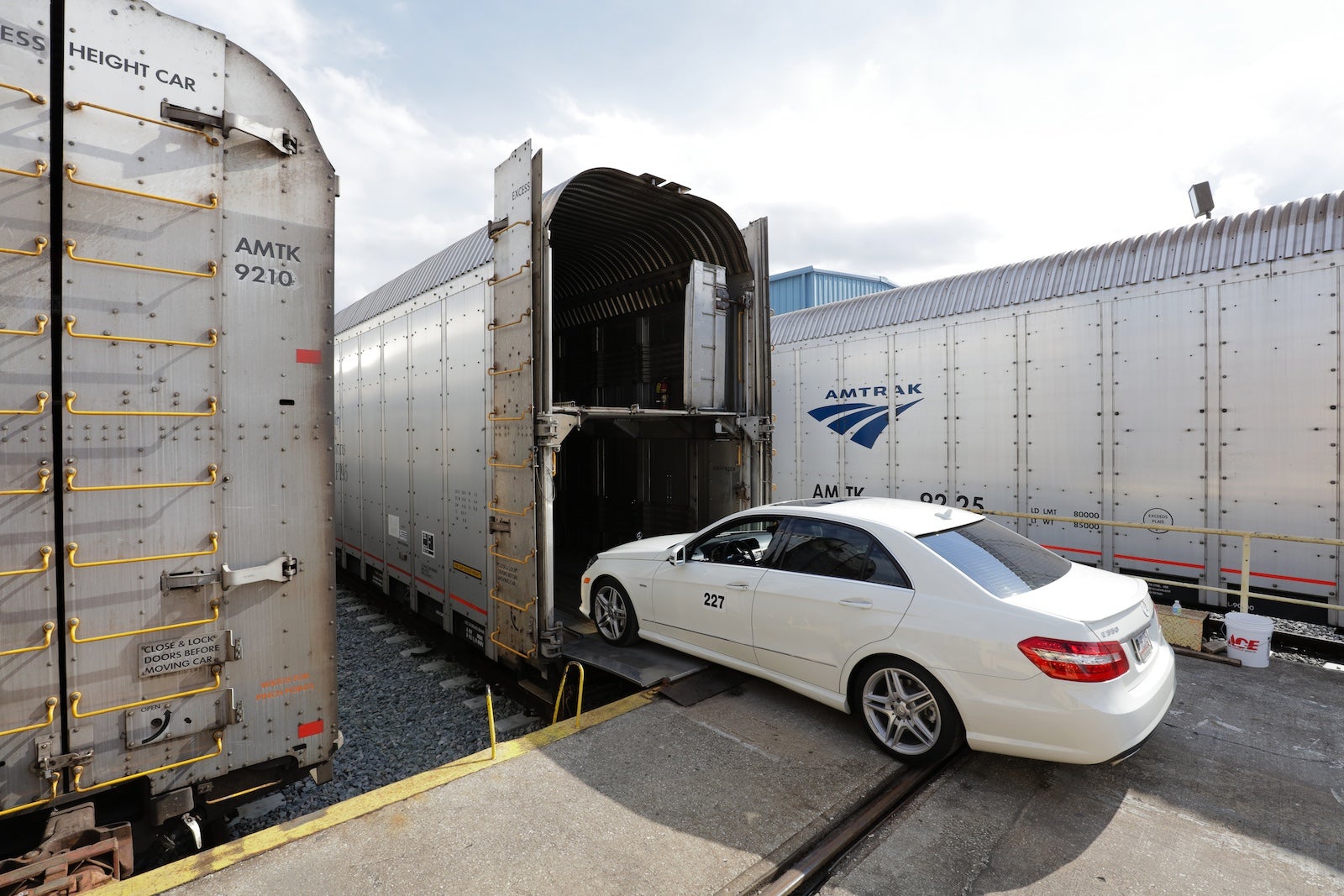 You are currently viewing Amtrak Auto Train tickets starting at $75 for travel this summer