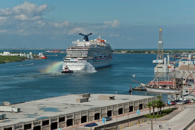 Read more about the article Galveston cruise port: A guide to cruising from Texas